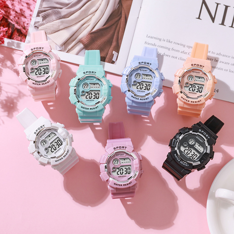 Fashion Kids Watches Luminous  - مراجعة Smartwatch Touch وسعره