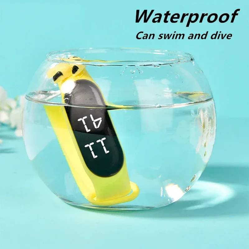 Waterproof Children Smart Touc - مراجعة Smartwatch Touch وسعره