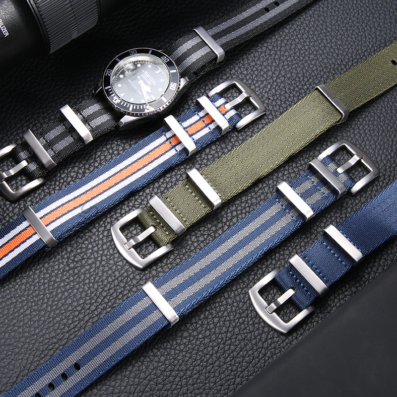 High End Soft Nylon Replacemen - مراجعة Nylon Nato Strap وسعره