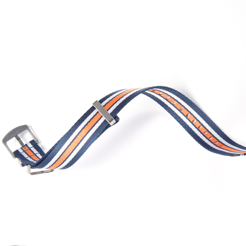 High End Soft Nylon Replacemen - مراجعة Nylon Nato Strap وسعره