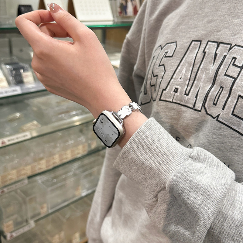 Miffy Rabbit Leather Watch Ban - مراجعة Apple Smartwatch Accessories وسعره