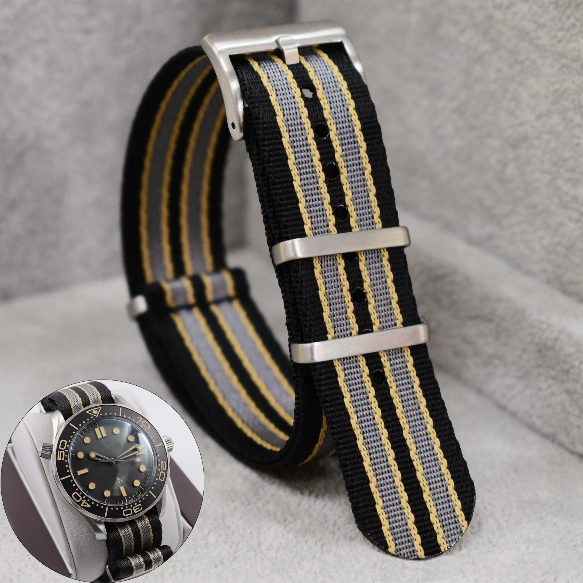 20mm Nylon Watch Strap for Ome - مراجعة Nylon Nato Strap وسعره